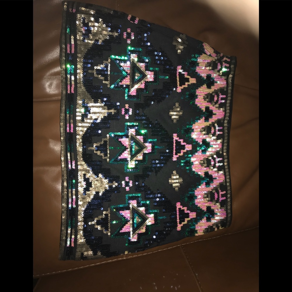 Sequence mini skirt